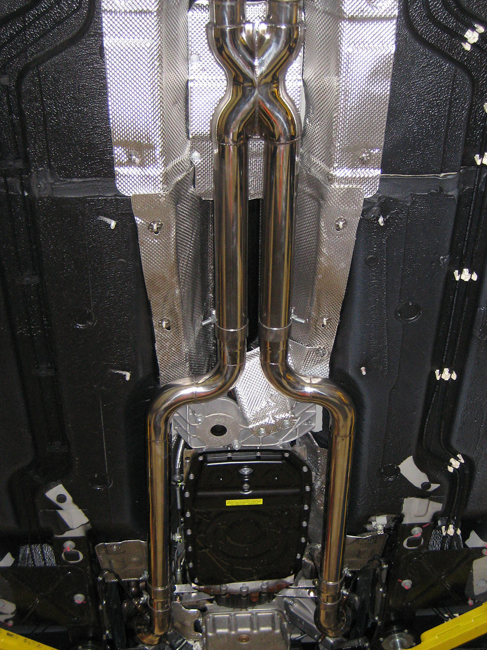 Fabspeed Maserati GranTurismo Resonator Bypass X- Pipe (2008-2019)